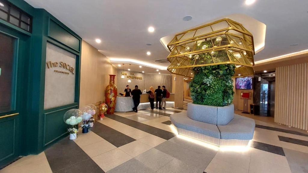 New Hollywood Hotel Pekanbaru Exteriér fotografie