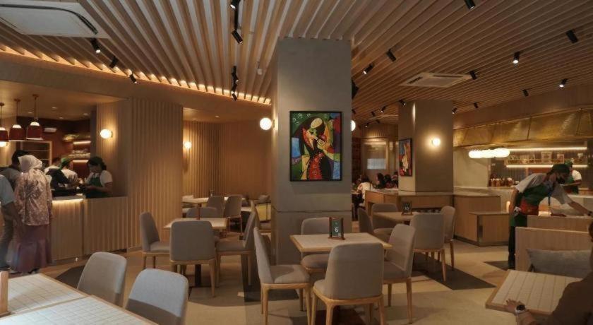 New Hollywood Hotel Pekanbaru Exteriér fotografie